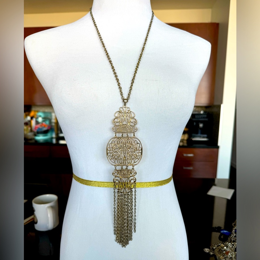 Vintage Probably fringe pendant necklace